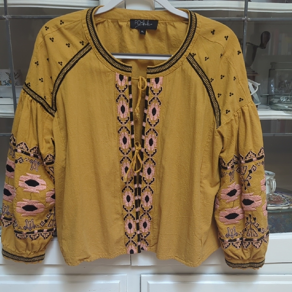 Hoka Mustard and Pink Embroidered Jacket/blouse